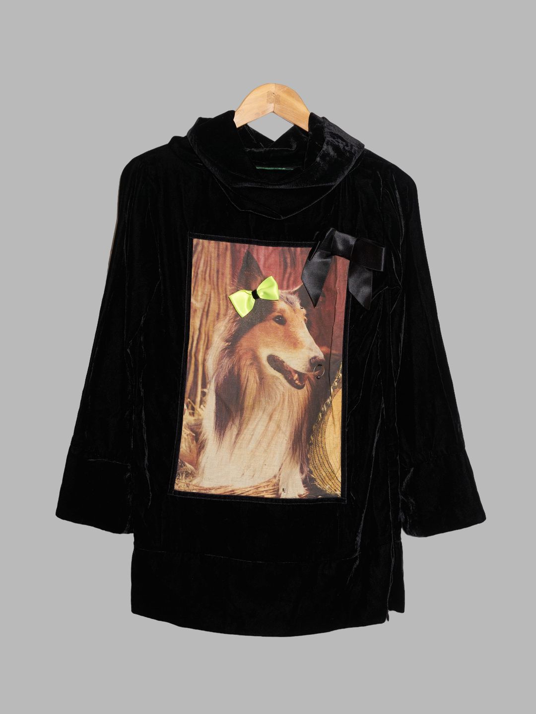 Naco Paris black velour dog print top with applique ribbons and nose ring by Other in size FR 36 from TOPS category