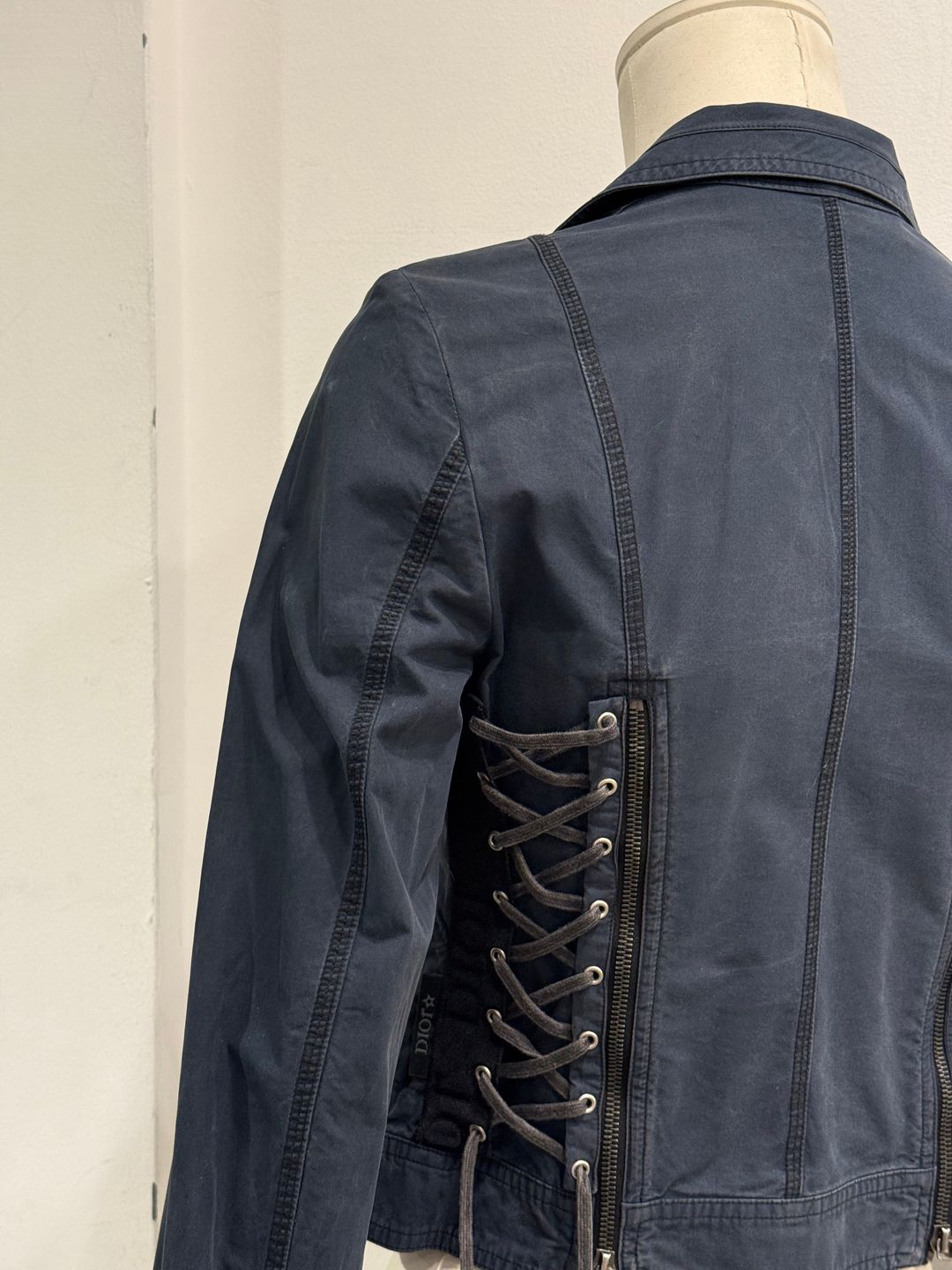 Thumbnail 06f9b33f-aae8-4aed-b995-8a2599906cf4