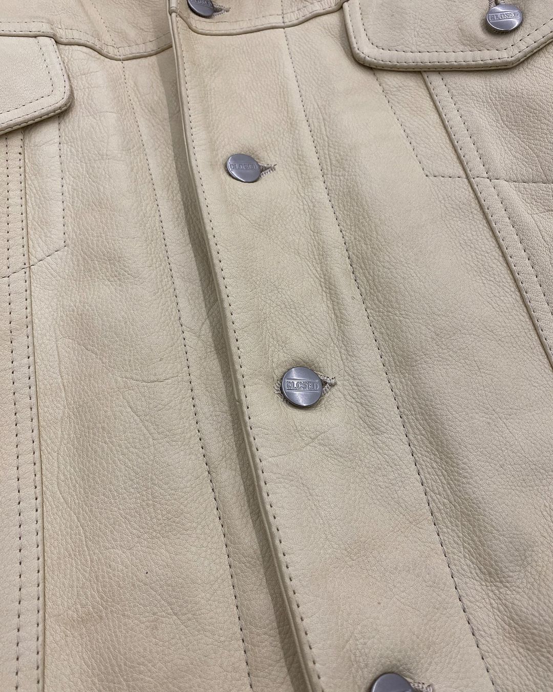 Thumbnail 41323f89-b23e-4a6d-bd7b-ad487348a629