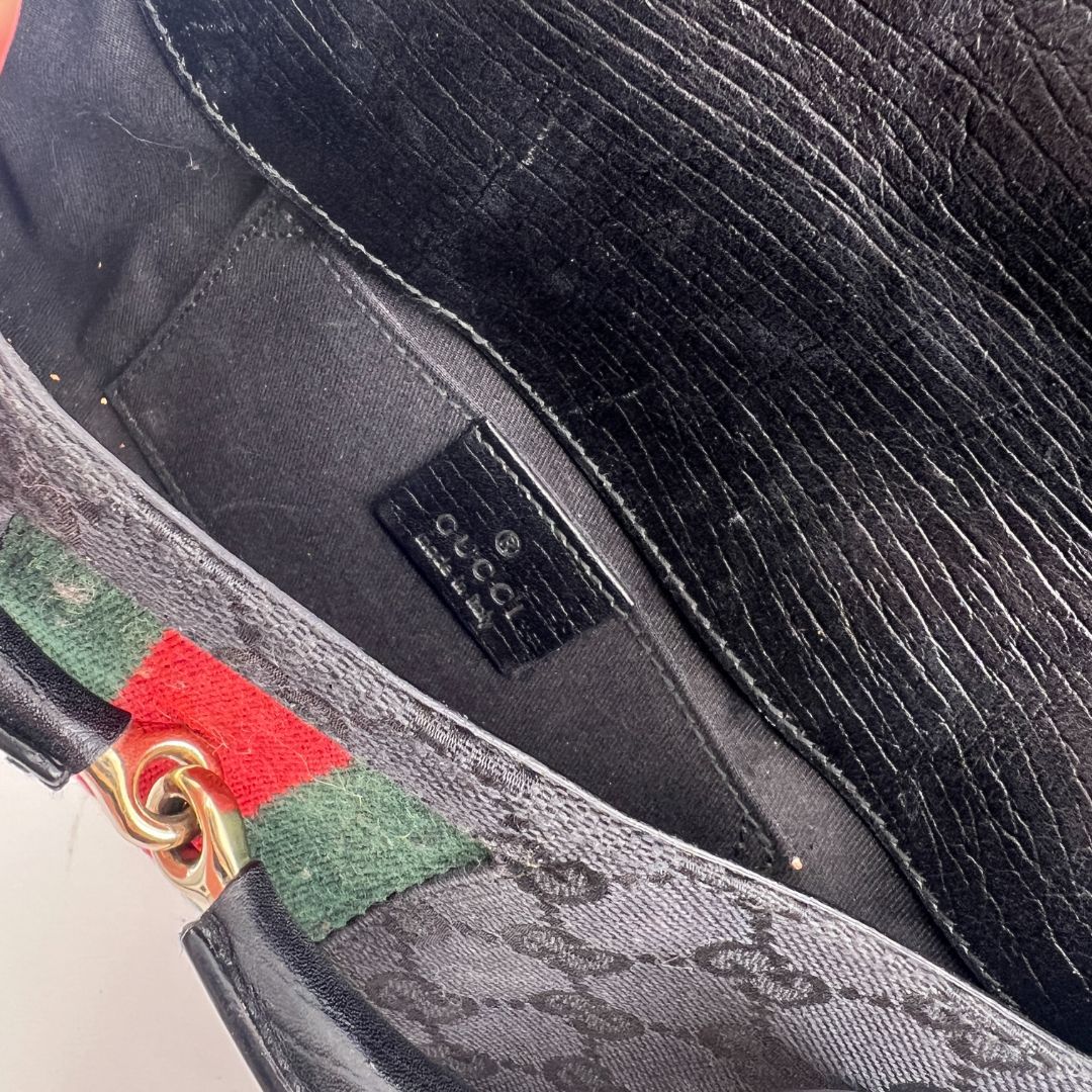 Thumbnail 5e2772ef-d8e8-4c02-907d-5efeb16533ea