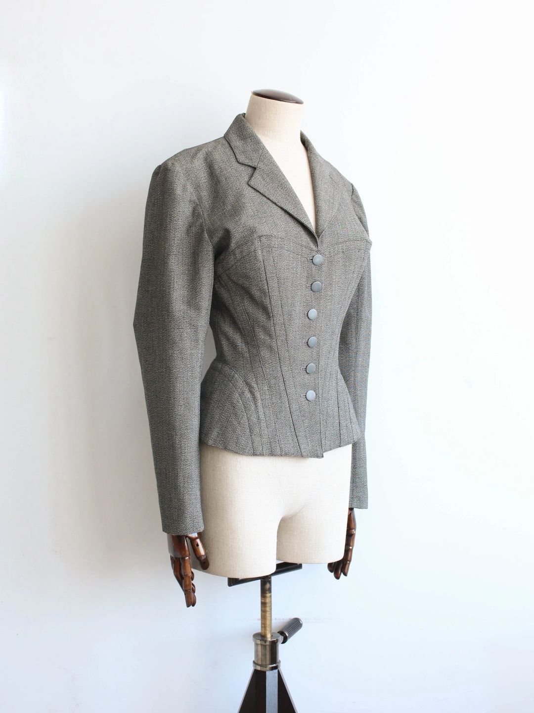 Thumbnail 3041e9da-59b7-485c-b6f9-ac9d3f844dde