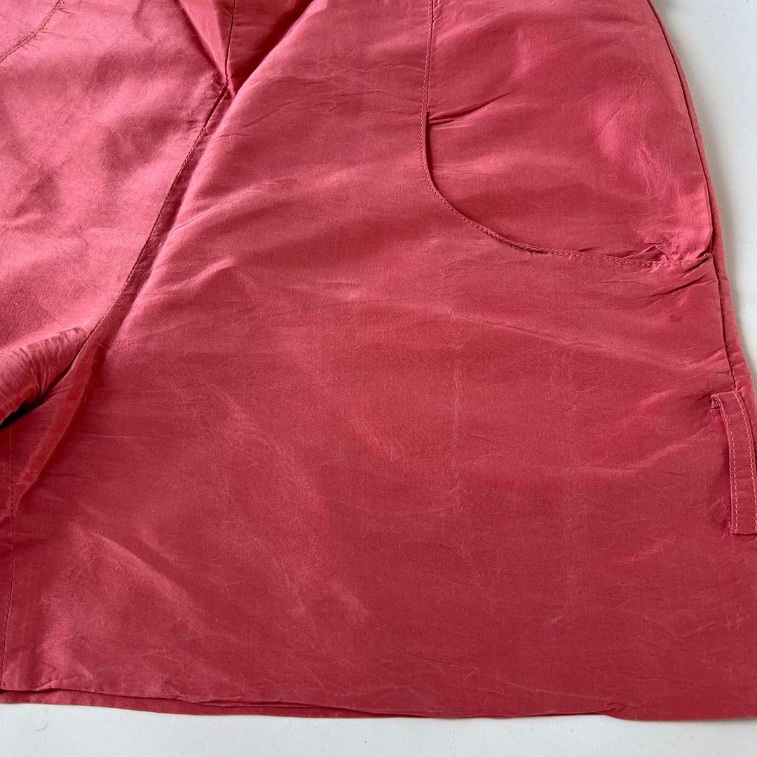 Thumbnail 827a60f6-dd13-4a92-9355-a4d869d3fc5f