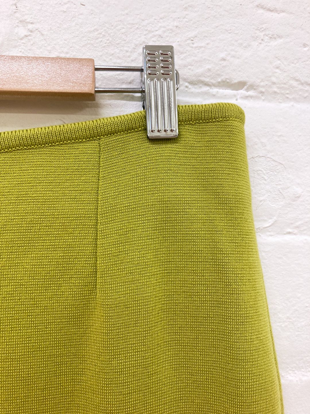 Thumbnail 04b1ab4a-6550-48a8-a063-59b111546073