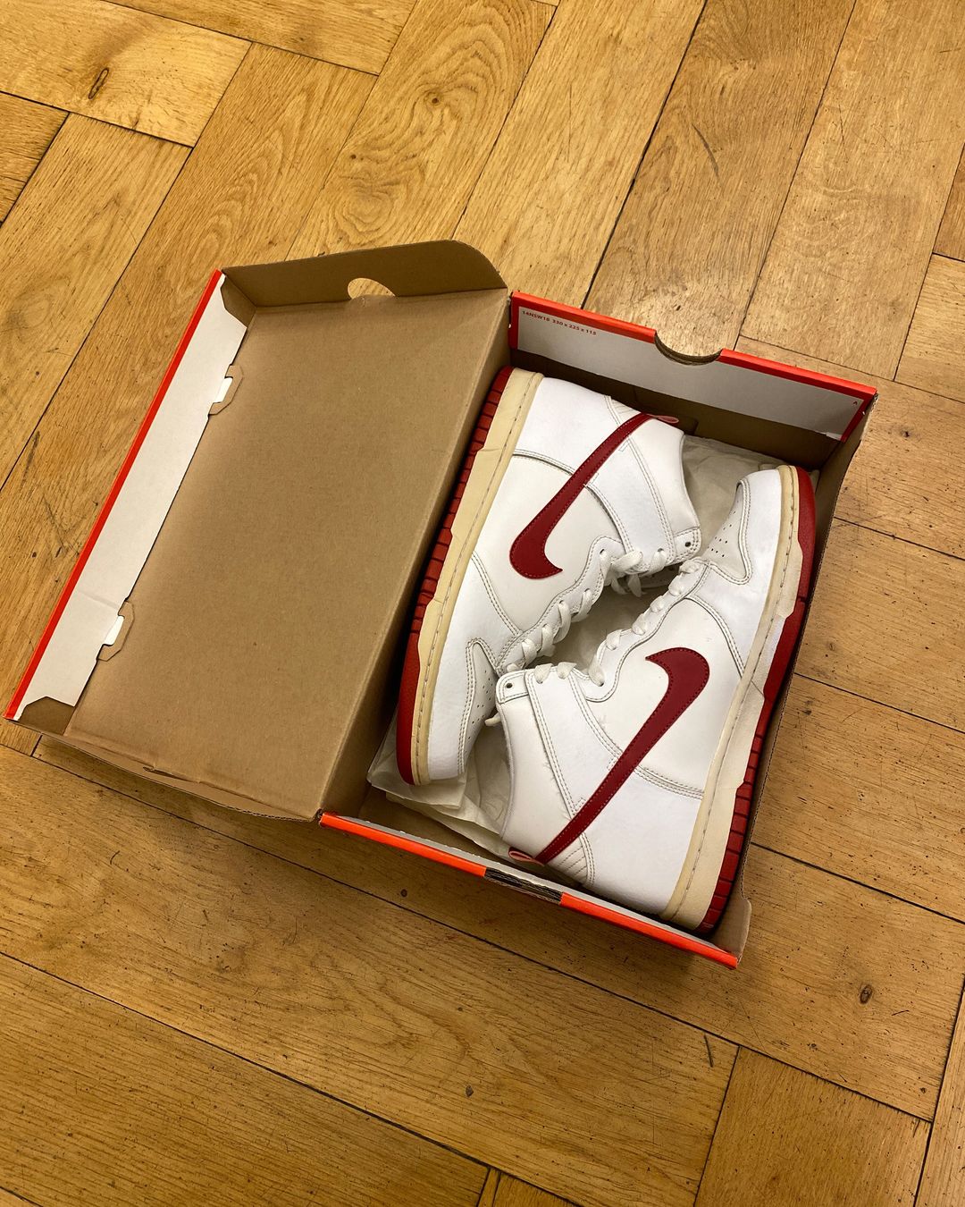 Thumbnail 5a4e3f87-7664-46ff-8226-27b595bab536