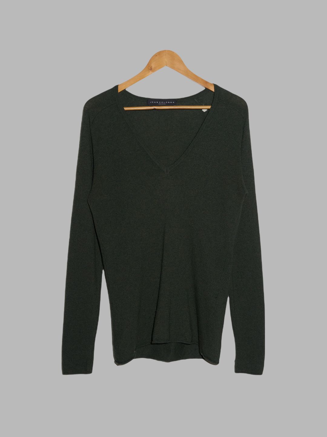 Jean Colonna lightweight green wool blend v-neck jumper by Jean Colonna in size ONE SIZE from KNITWEAR category