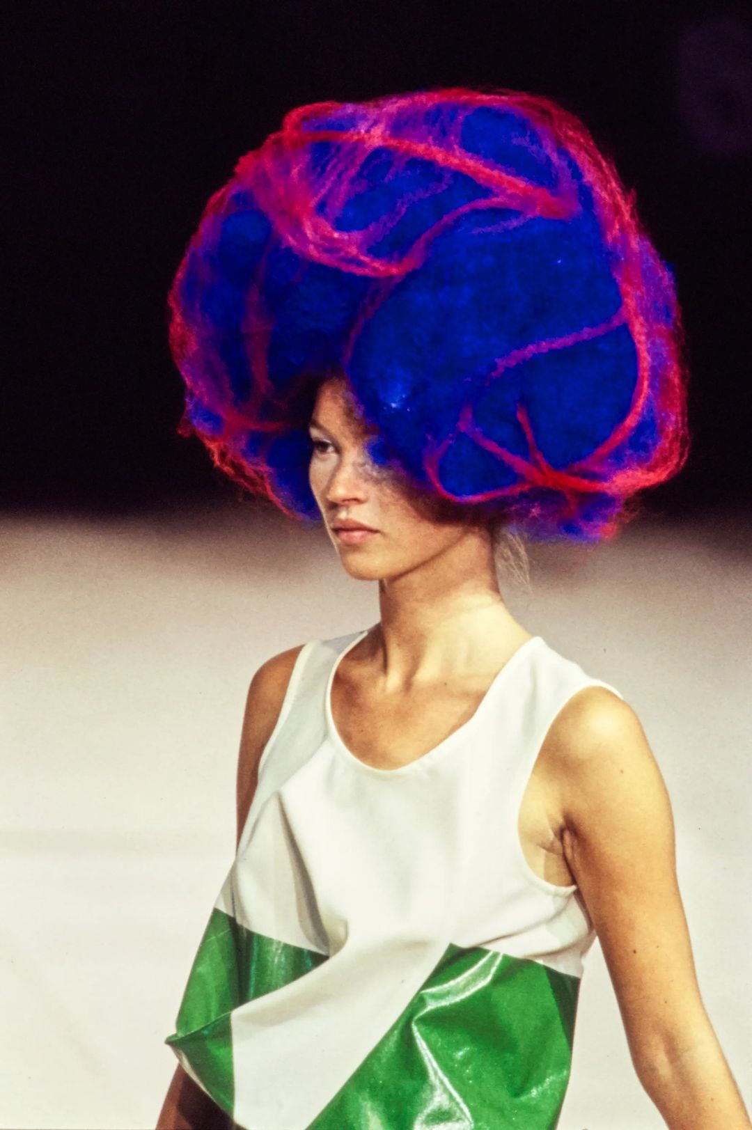 Thumbnail 3270c66b-5ed1-4911-8420-3d9af5aa9c12