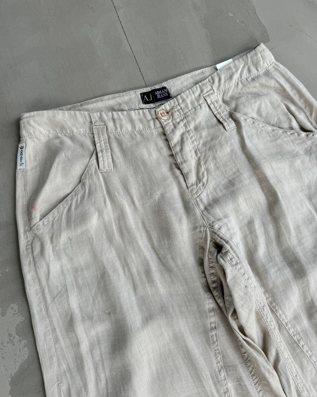 Thumbnail 54a5e089-f444-477e-92c2-e980f989b42c