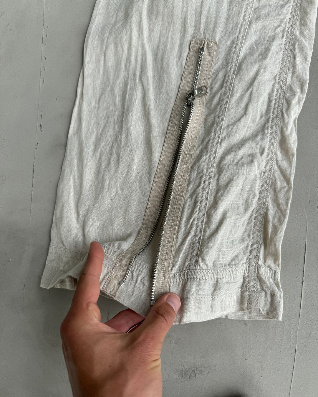 Thumbnail 13b5abd2-c6ff-45b4-a1c2-7caddba58c87