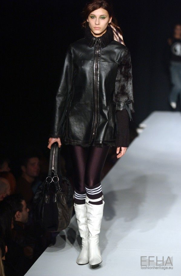 Thumbnail 5ca11900-fb26-4f63-8c35-ff6114ce852e