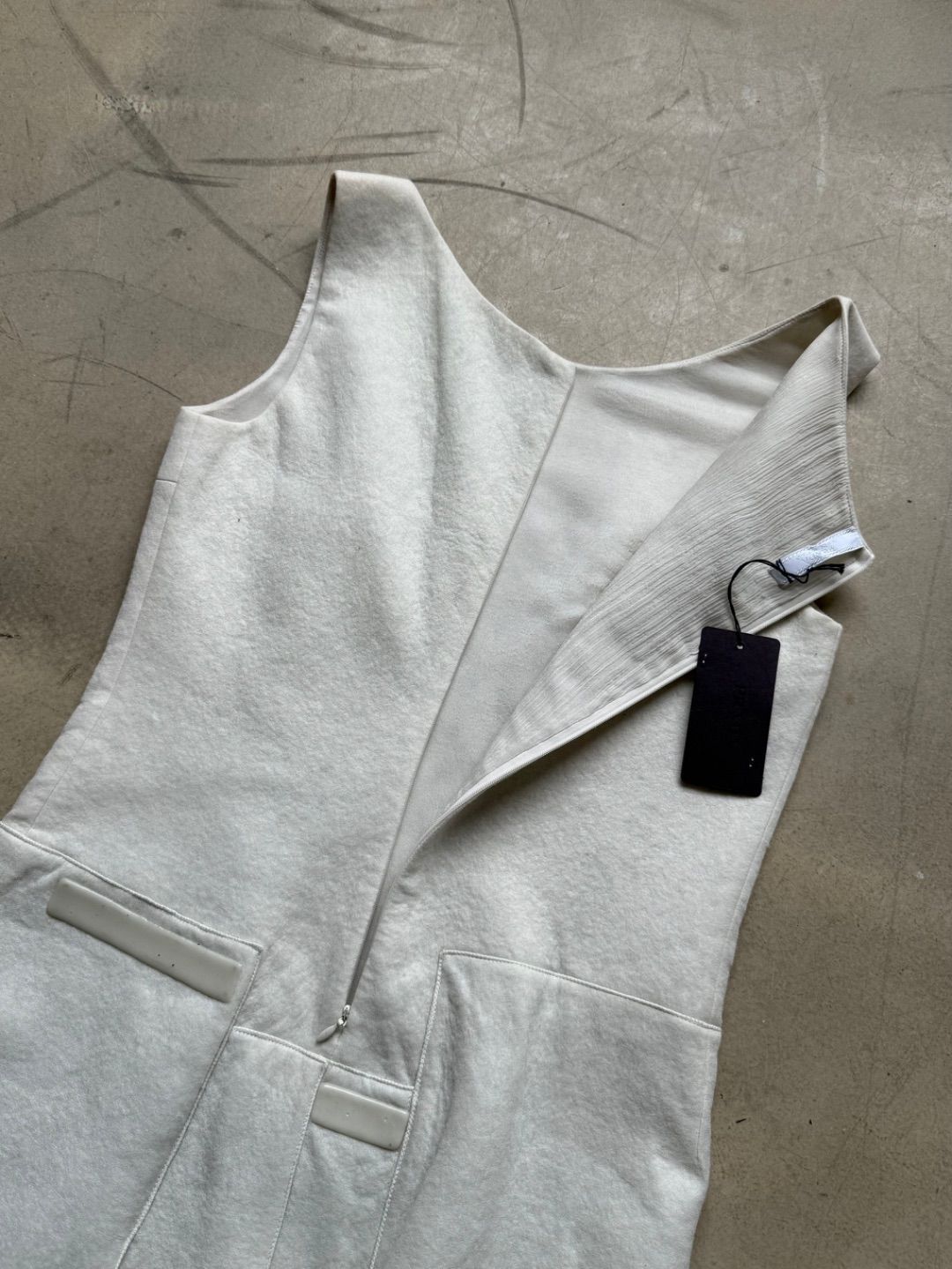 Thumbnail 4424ba0a-1b66-4167-b5e1-4e9e86462224