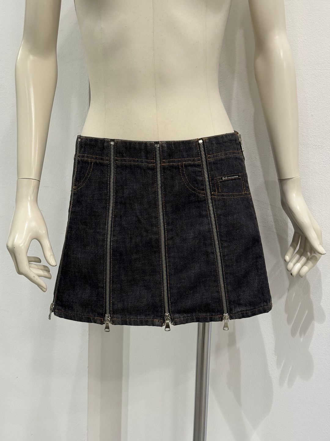 Thumbnail 3b6d19fa-1349-4a49-822a-c3d2263211bd