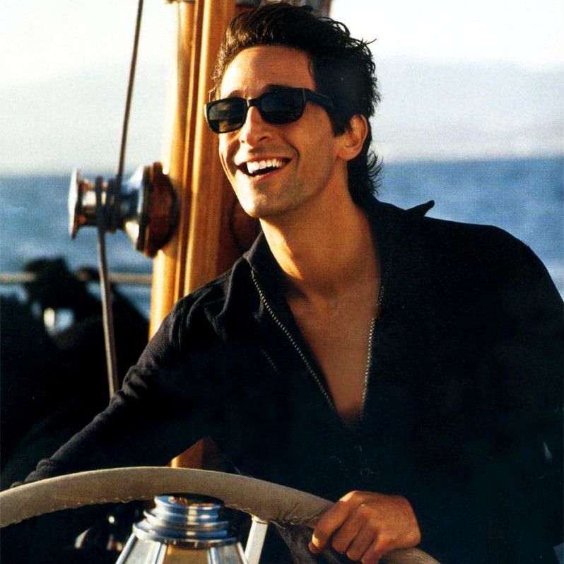 Thumbnail 04f1e573-142d-4433-a625-b11ae3c1251c