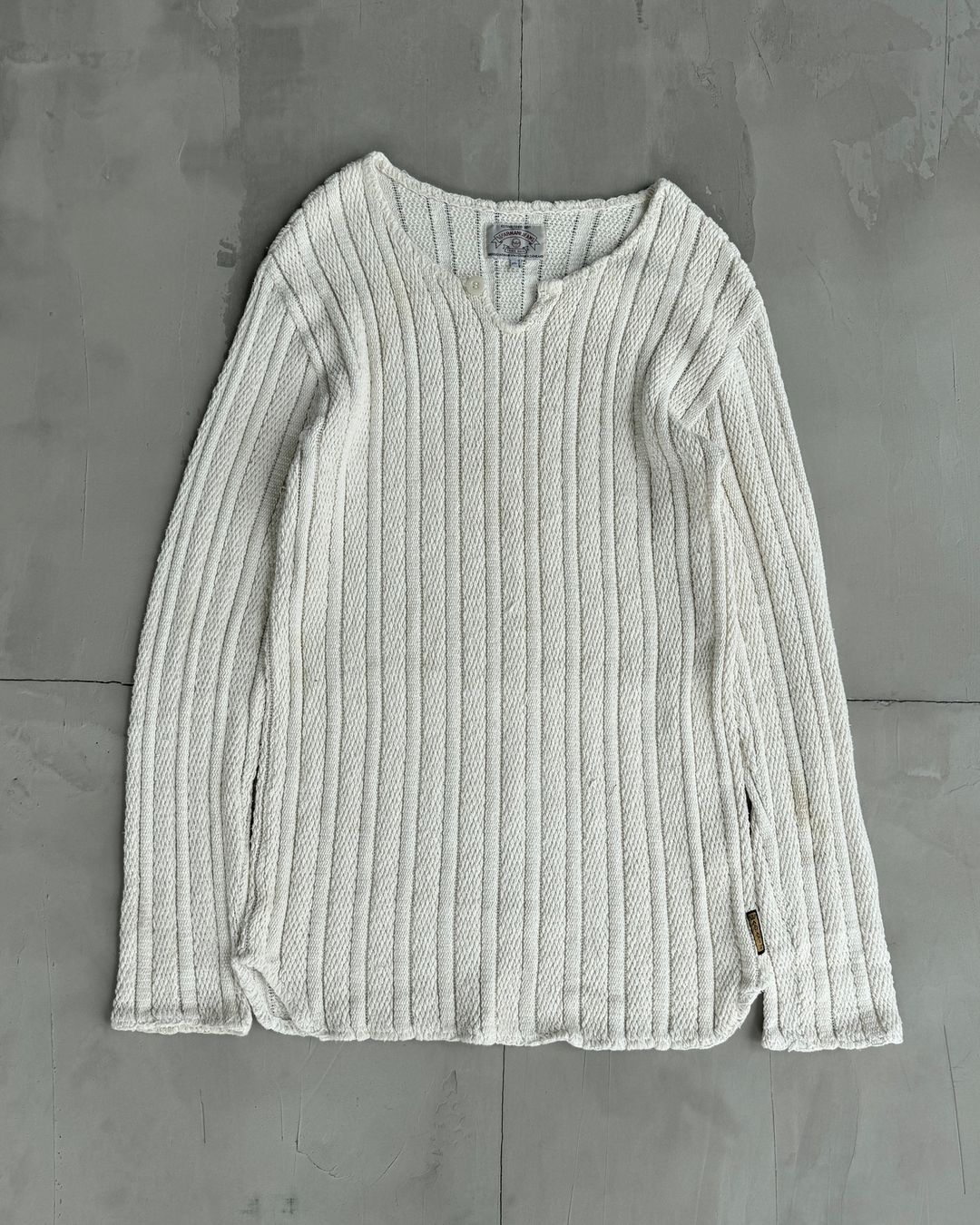 ARMANI JEANS V NECK KNIT SWEATER - L by Emporio Armani in size L from TOPS category