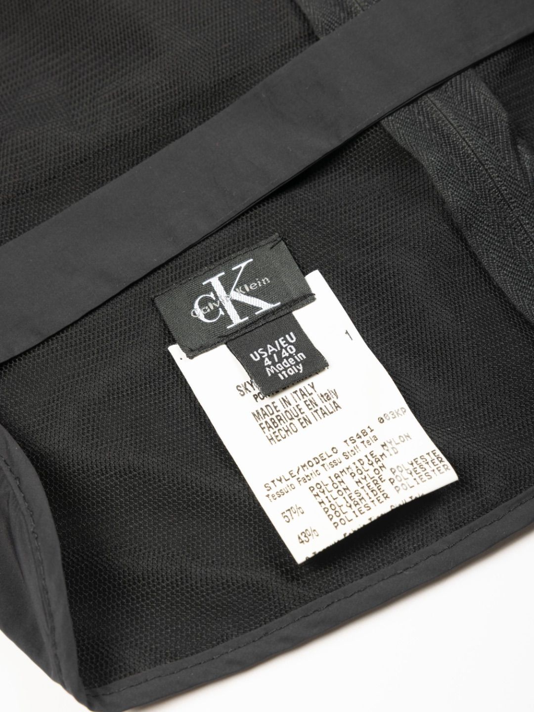 Thumbnail b6eeec1d-7d55-4dd9-aa0b-732afee54beb