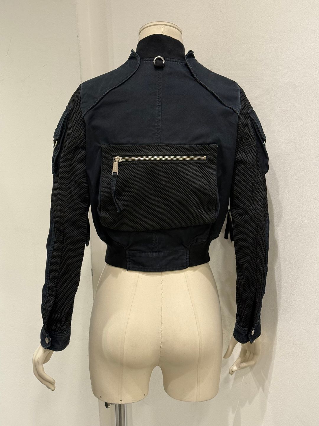 Thumbnail 8779780b-ef85-48ad-abde-591d670278c6