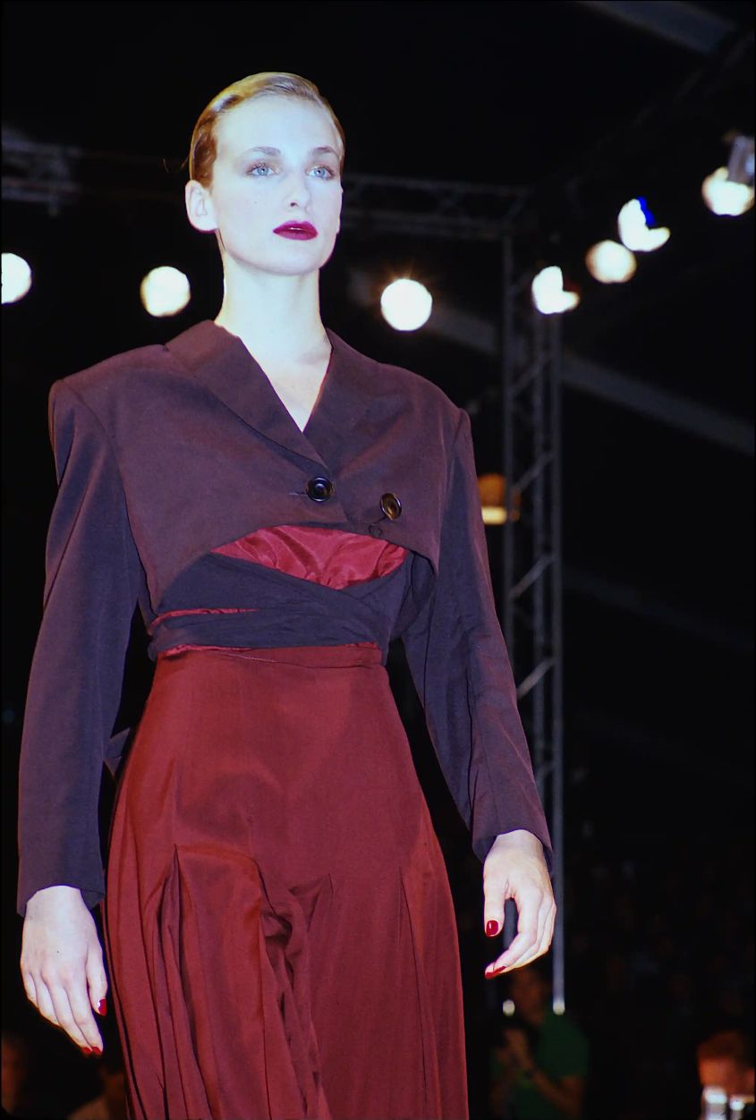 Thumbnail 5cc2e77d-5d0b-447d-80ae-39e0e32011c0