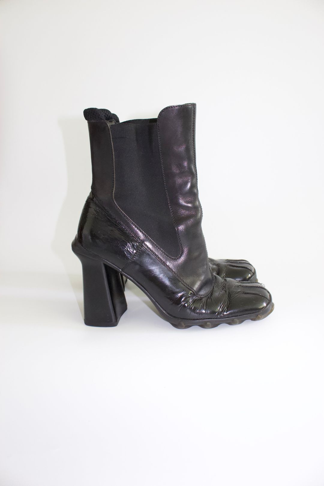 Thumbnail 35481a00-e0c0-4513-b3c2-374aaa9d5cbd