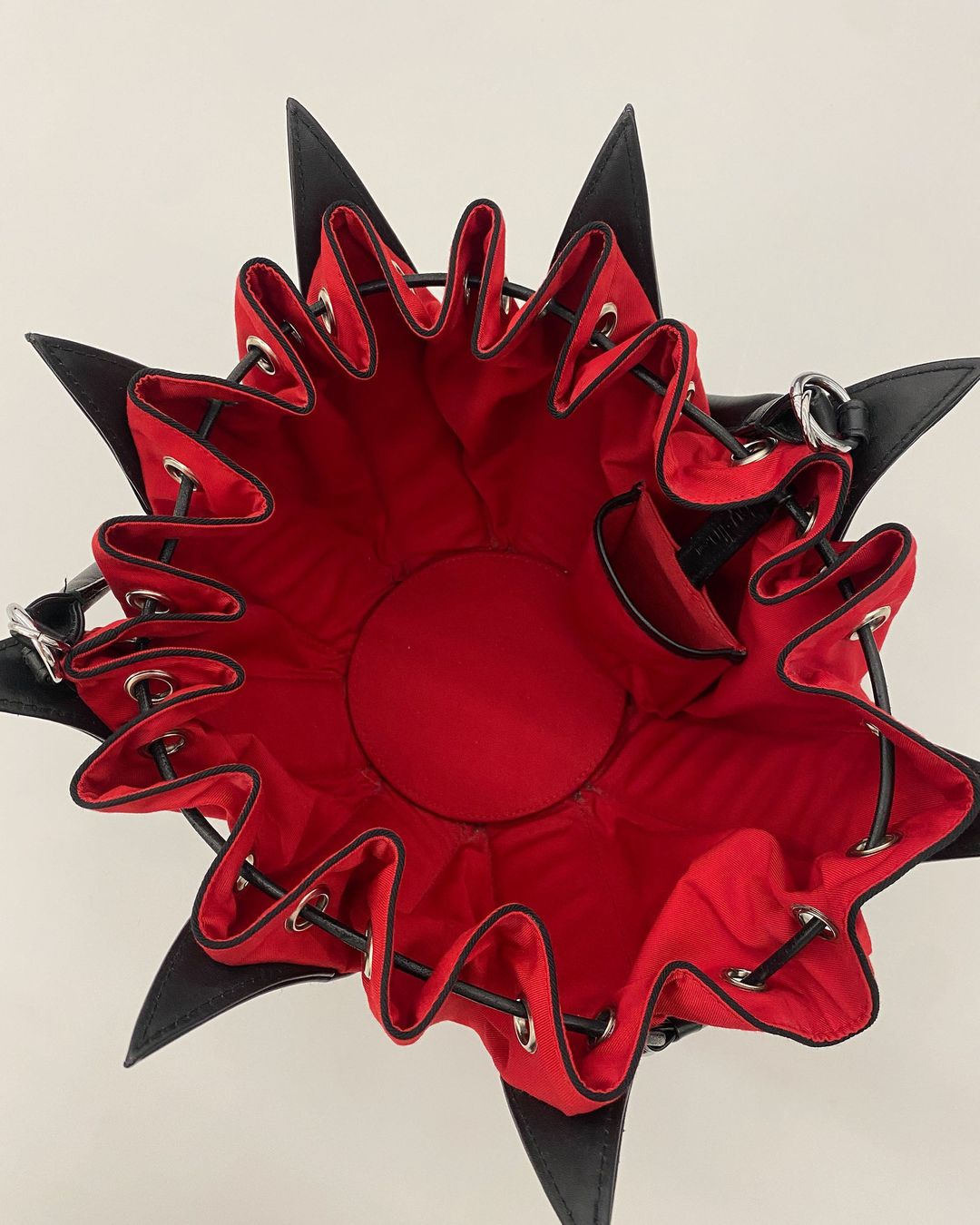 Thumbnail 1e6052a7-a9d9-48d2-9d72-c6fedaaf802f