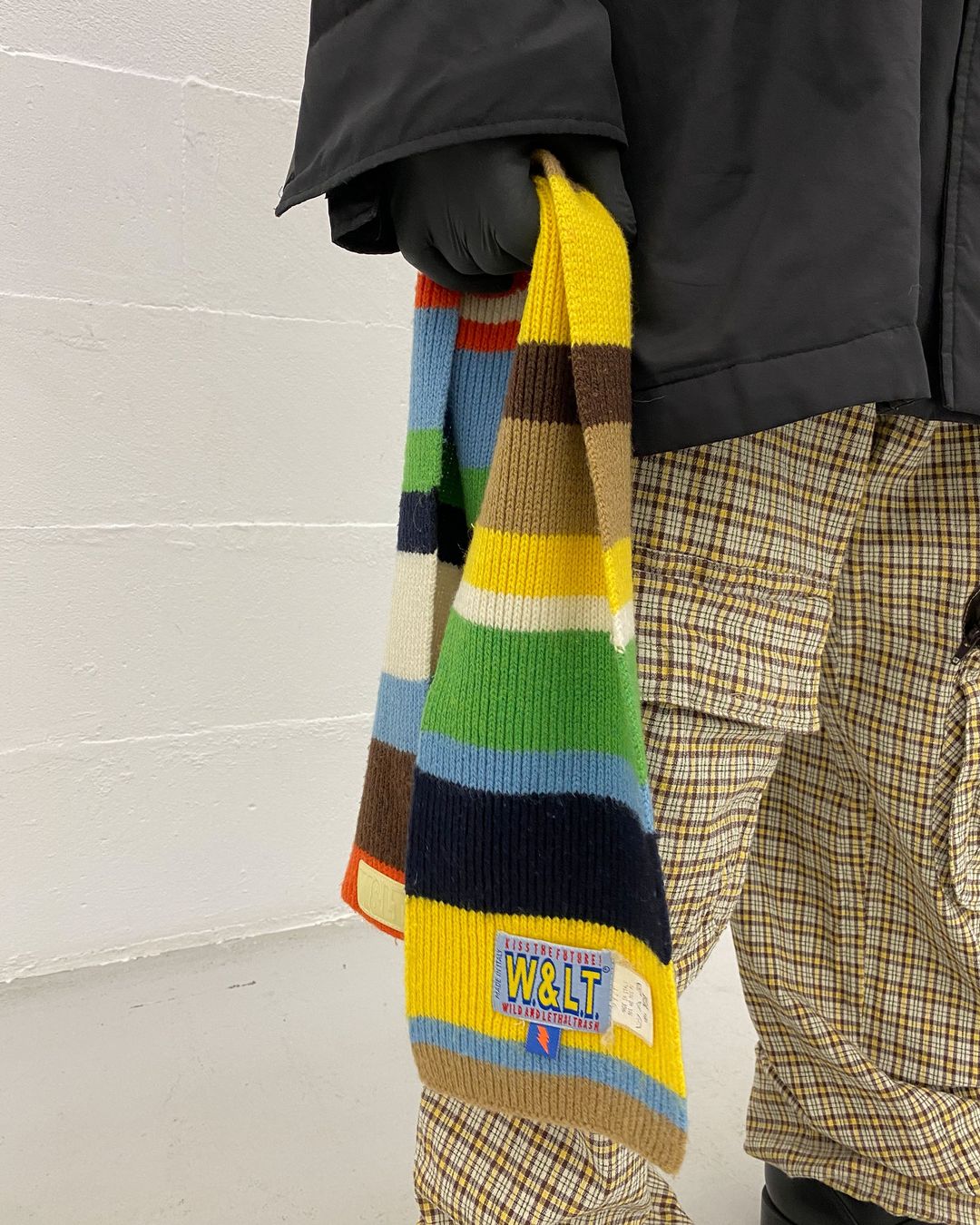 Thumbnail 16320b59-30b4-4adf-9a04-4a0ce4102527