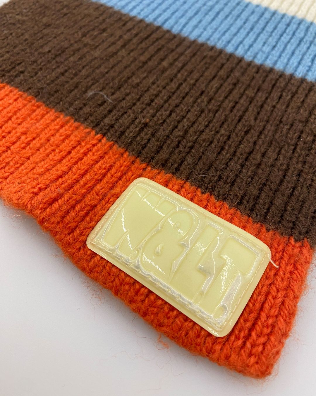 Thumbnail 76c23ee2-69a7-4f04-a4e1-17046d178c89