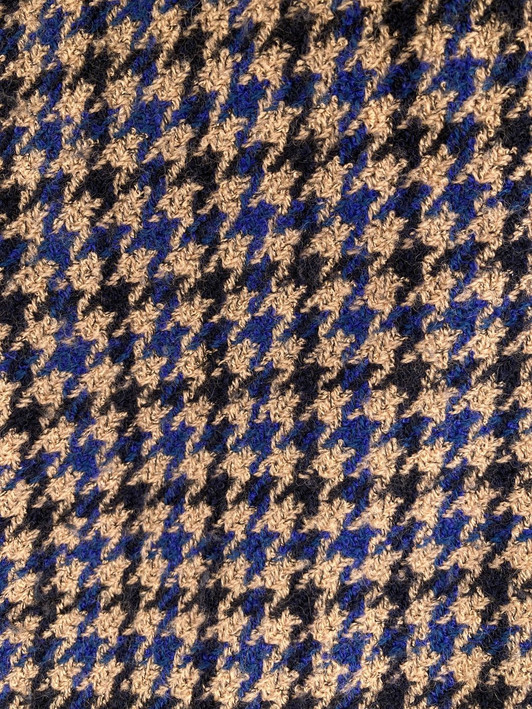 Thumbnail 94625f6b-f156-423e-875c-8501b58ebb58