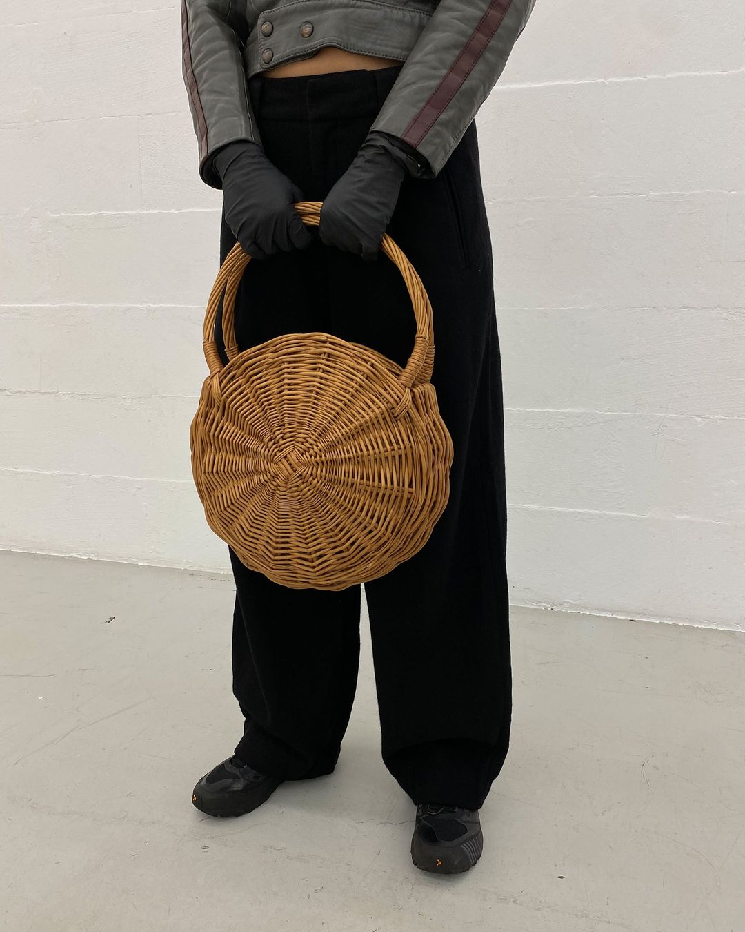 Thumbnail 064d4f50-1cf4-4f3f-8e42-24cf715eaa17