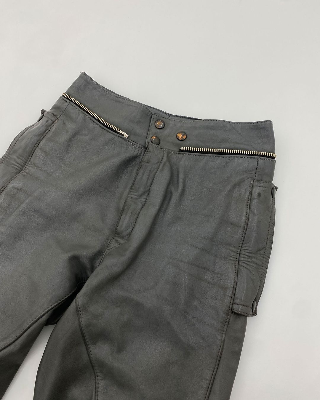 Thumbnail 61ac2dba-e9d9-4d80-9f8b-c44089c31229