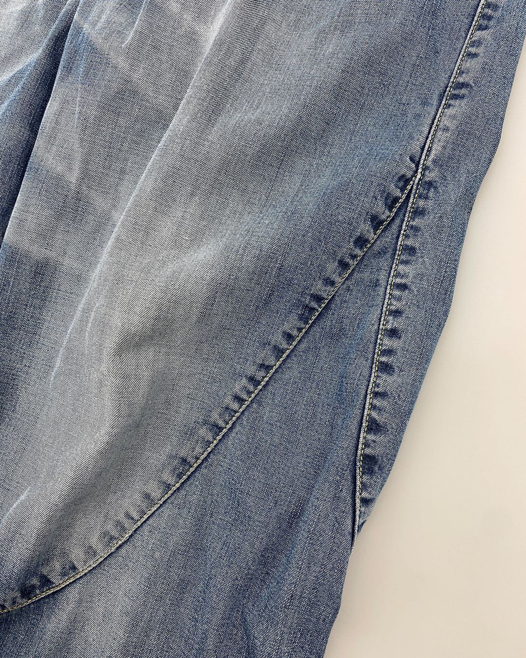 Thumbnail 214d17f3-a210-4c11-bba5-03ae81085a2b