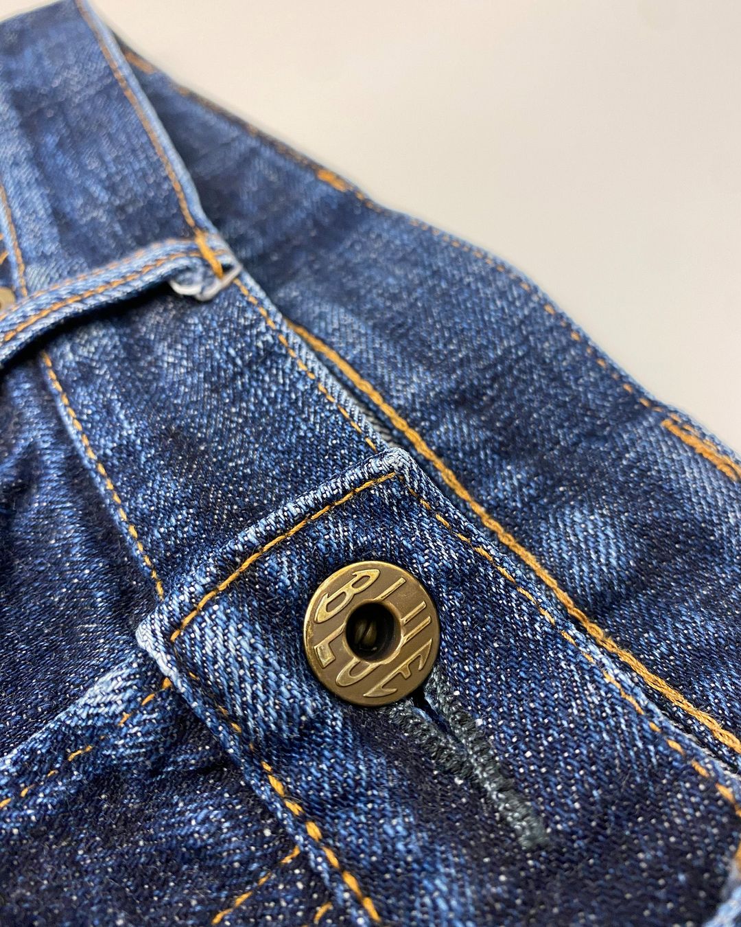 Thumbnail 2015588c-0f2c-4484-b384-133e49862665