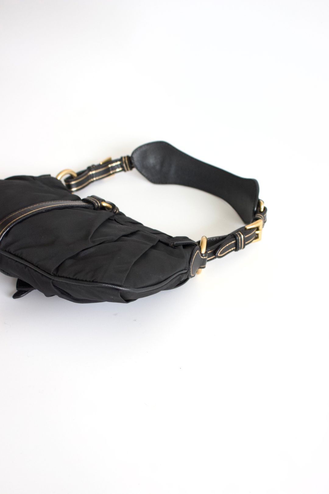 Thumbnail 93c20ce9-3028-443e-9487-aa64503f8202