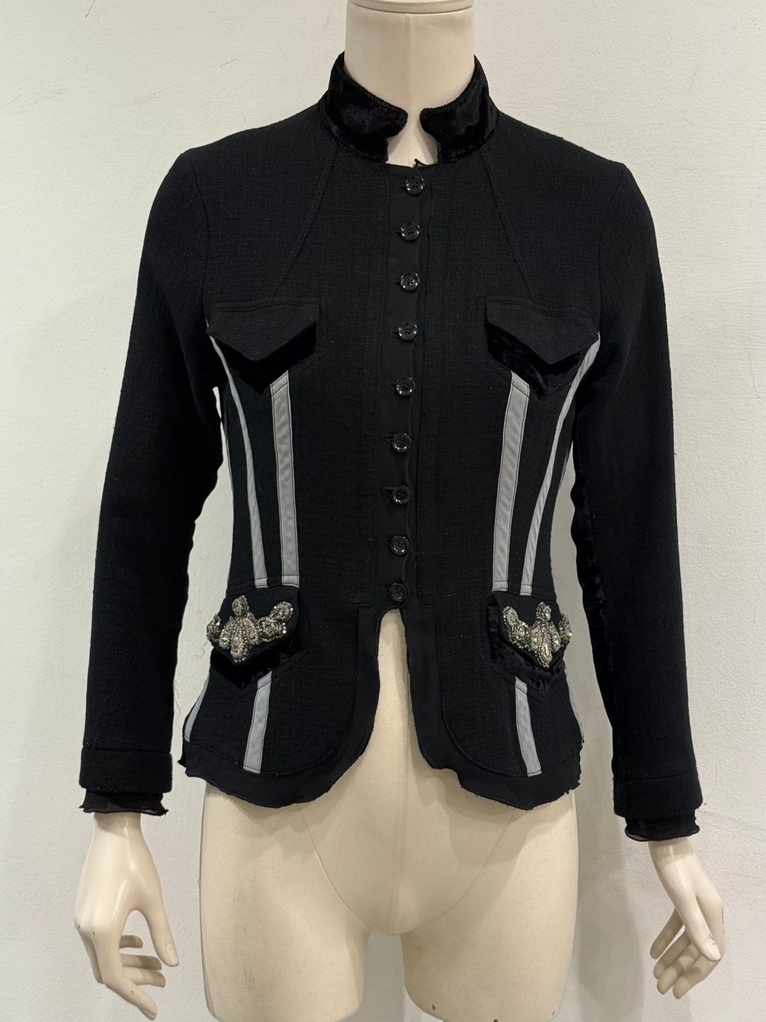 Thumbnail 042c40c6-49b2-4e1c-b767-e0c3bcd2724f