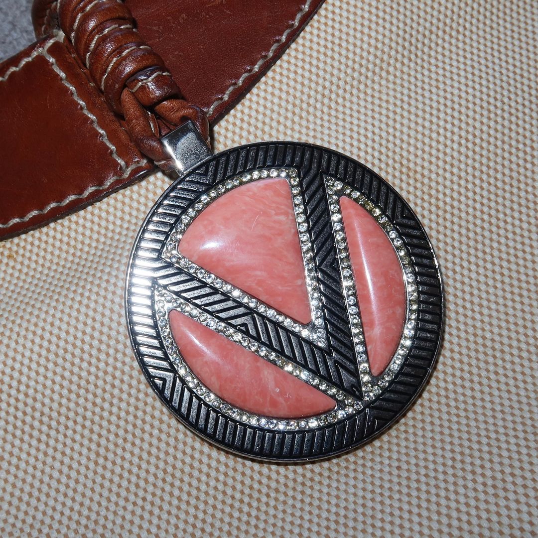 Thumbnail 5ad01863-9c96-41c9-bd34-8382da0f0f9e