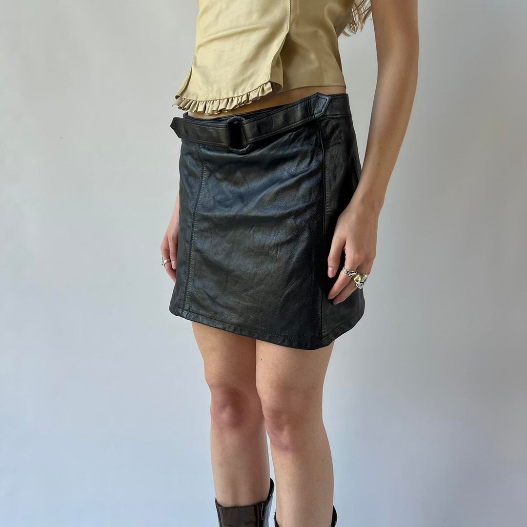 Thumbnail 4d48cf1d-2fc9-4c02-b3de-76cfbcf614ed