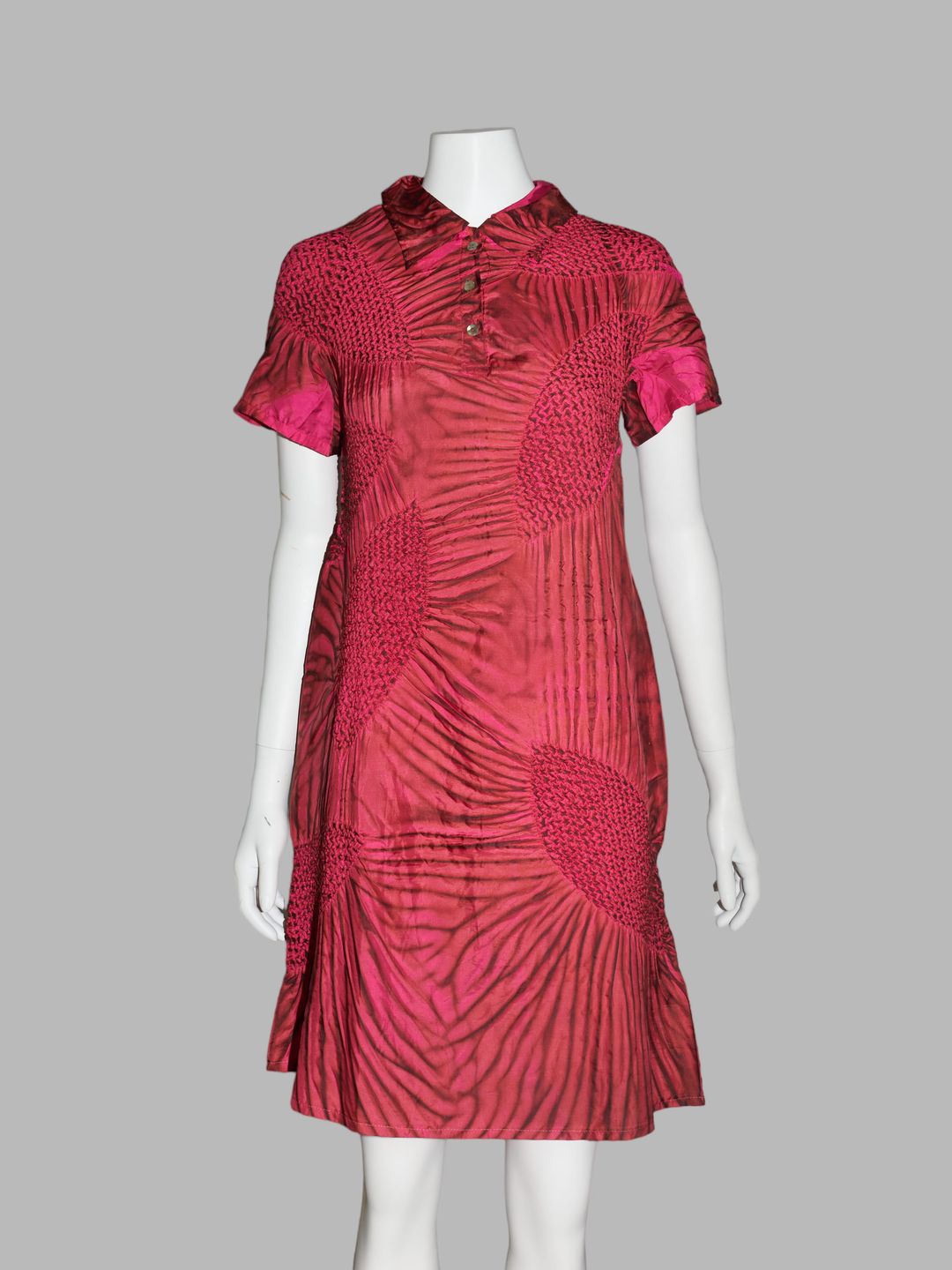 Yoshiki Hishinuma 1990s red and pink creased polyester leaf pattern dress by Yoshiki Hishinuma in size XS from DRESSES category