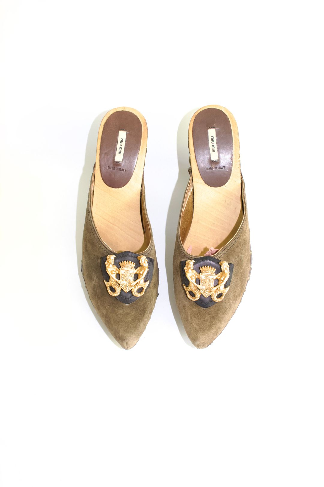 Thumbnail 2b081368-9b41-42fb-afcb-f0cdf4a869e9