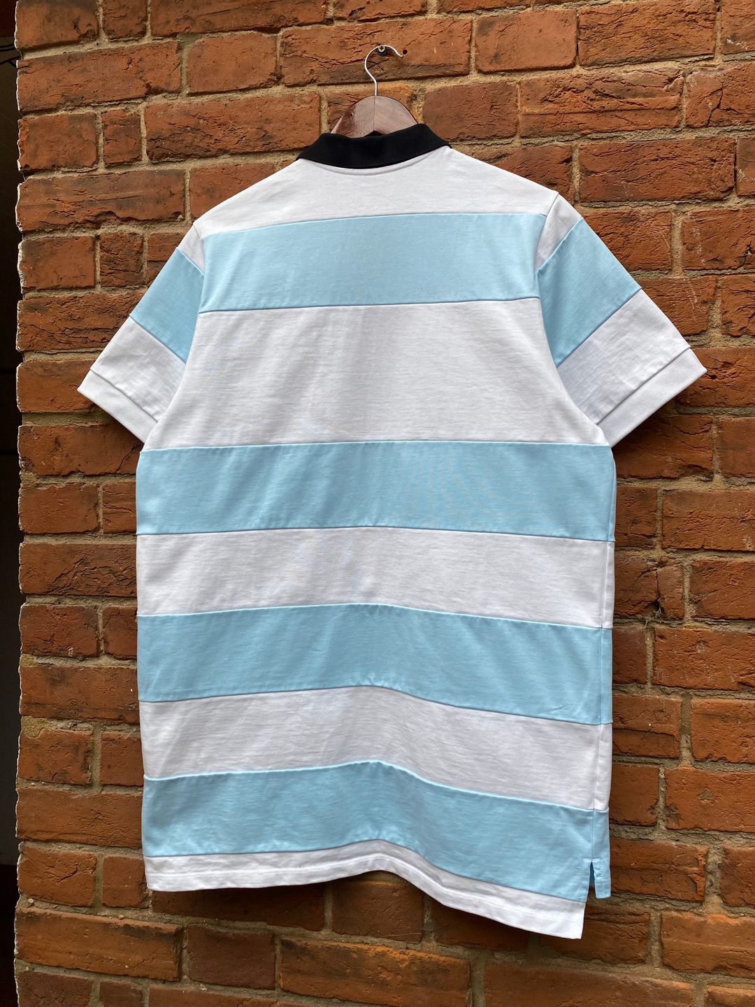 Thumbnail 30f8ac53-4785-4d47-9543-c599b0fd7ffe