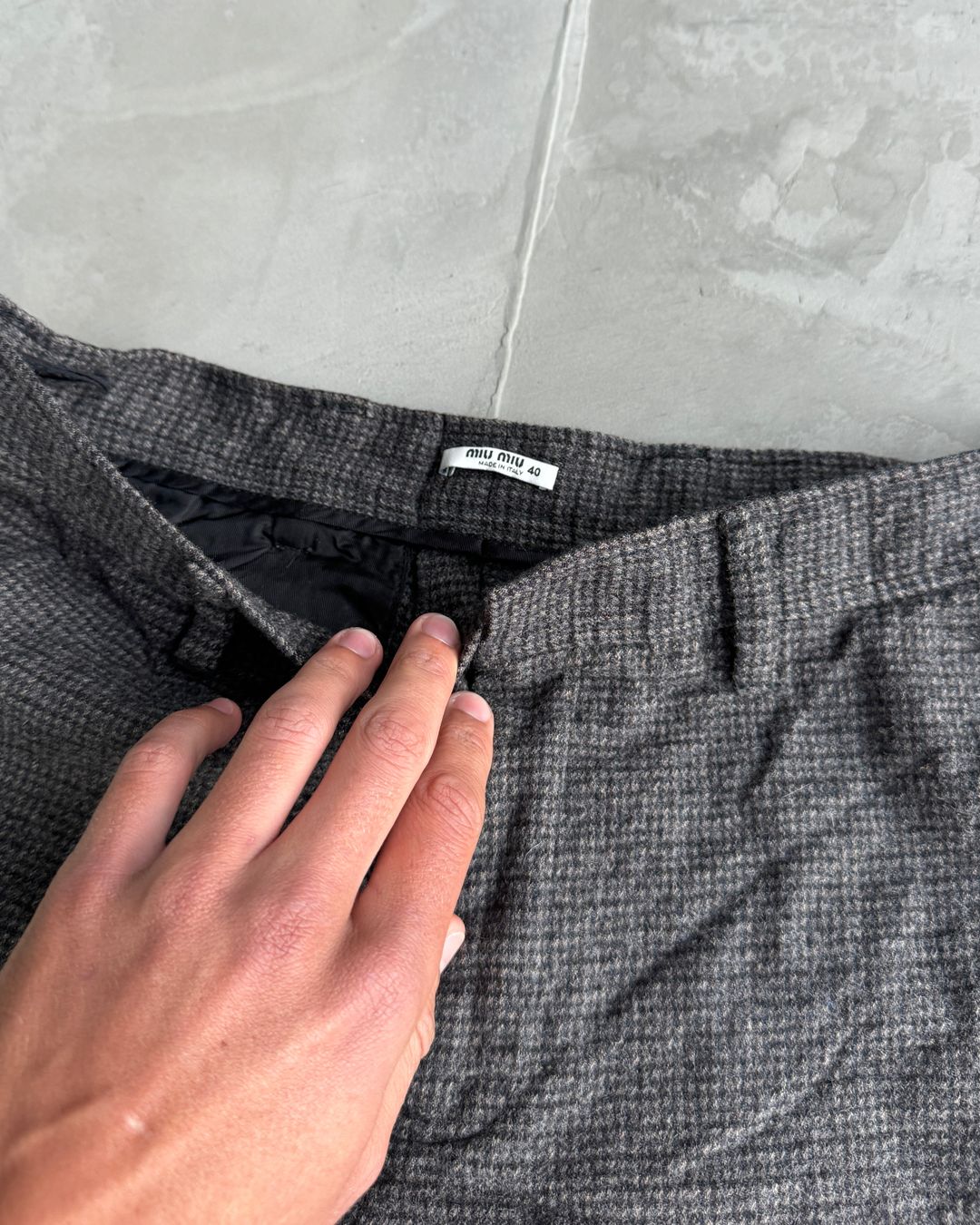 Thumbnail 041df850-26d8-452b-ab40-efe81cbc9514