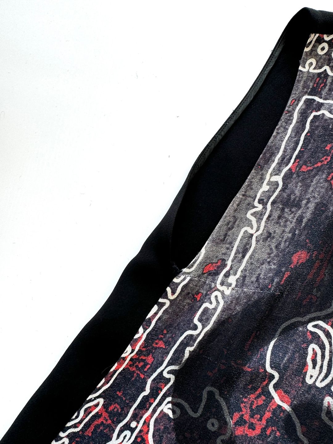 Thumbnail 070d17ad-92b2-4cf0-ab71-fa2b9ce4124b