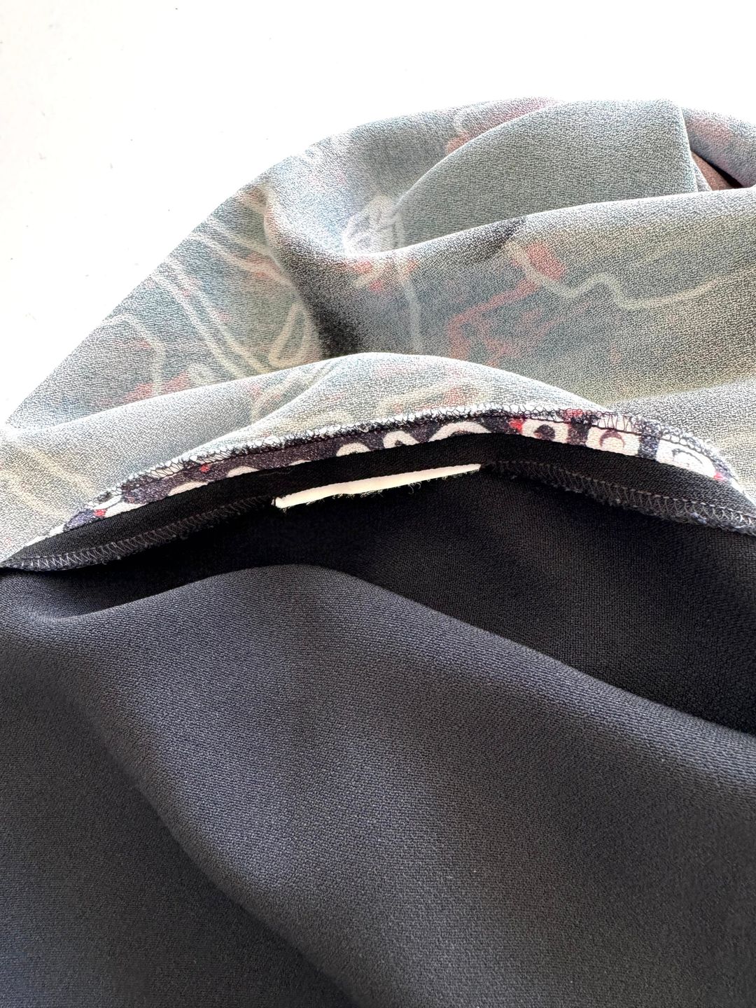 Thumbnail 1d2ad2cc-e399-464e-94c9-aaab87e59615