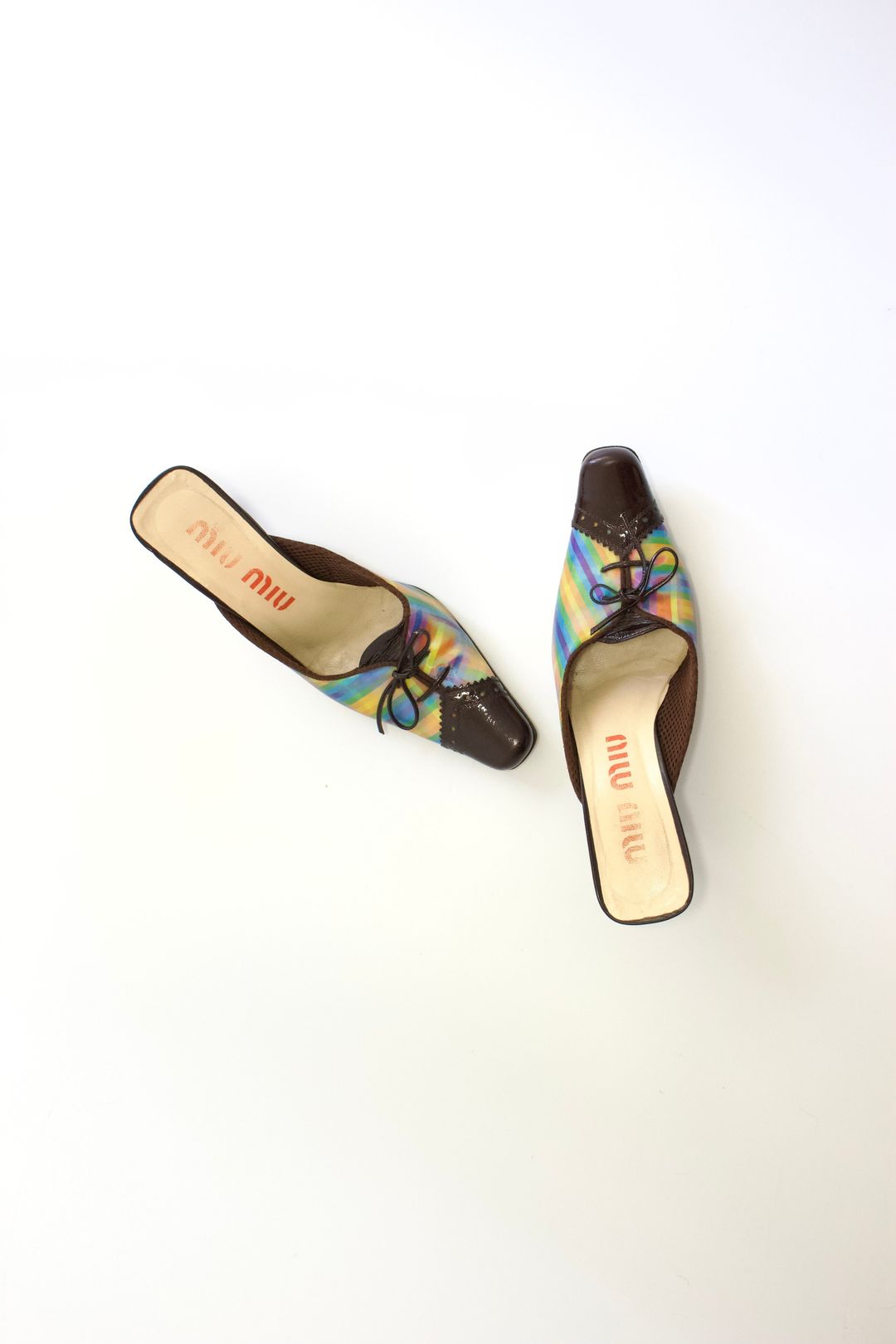 Thumbnail 66d4ce00-83fb-4e05-b536-ec00ca0ce470