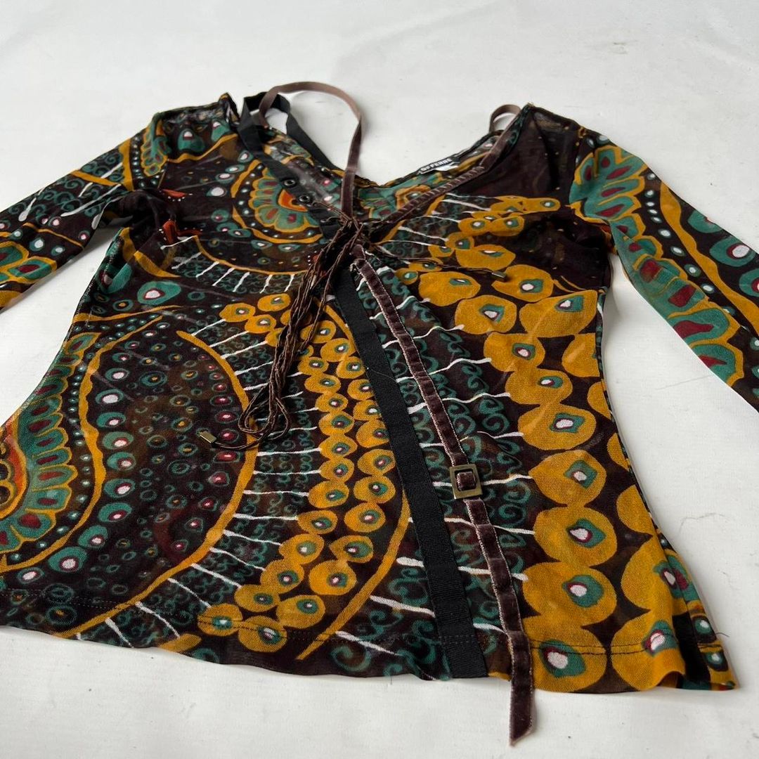 Thumbnail 04f113f8-41af-46a6-8af7-2e0732a2a307