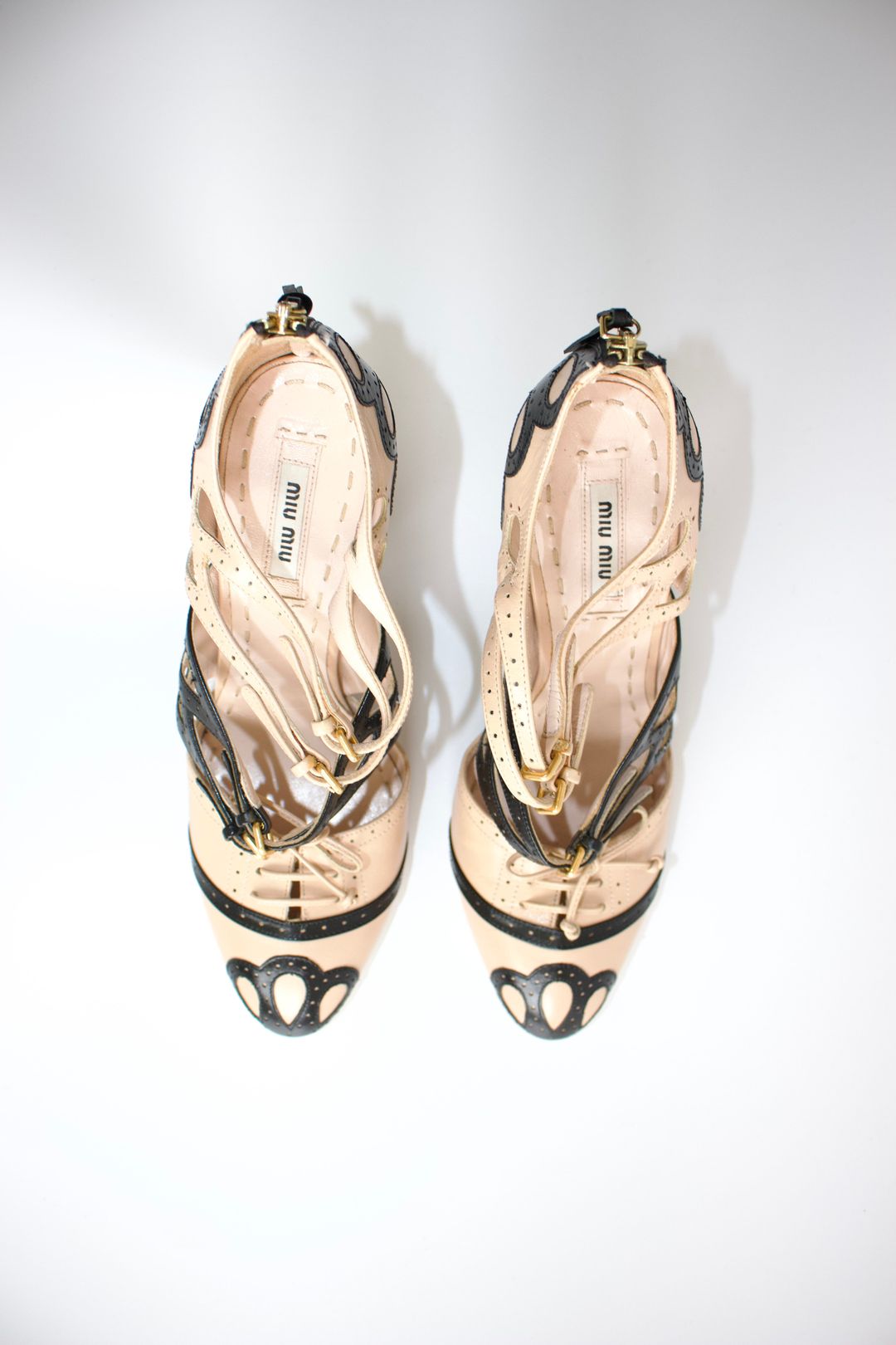 Thumbnail 3e6c0cfd-b739-4230-b3d1-fb881db9f592