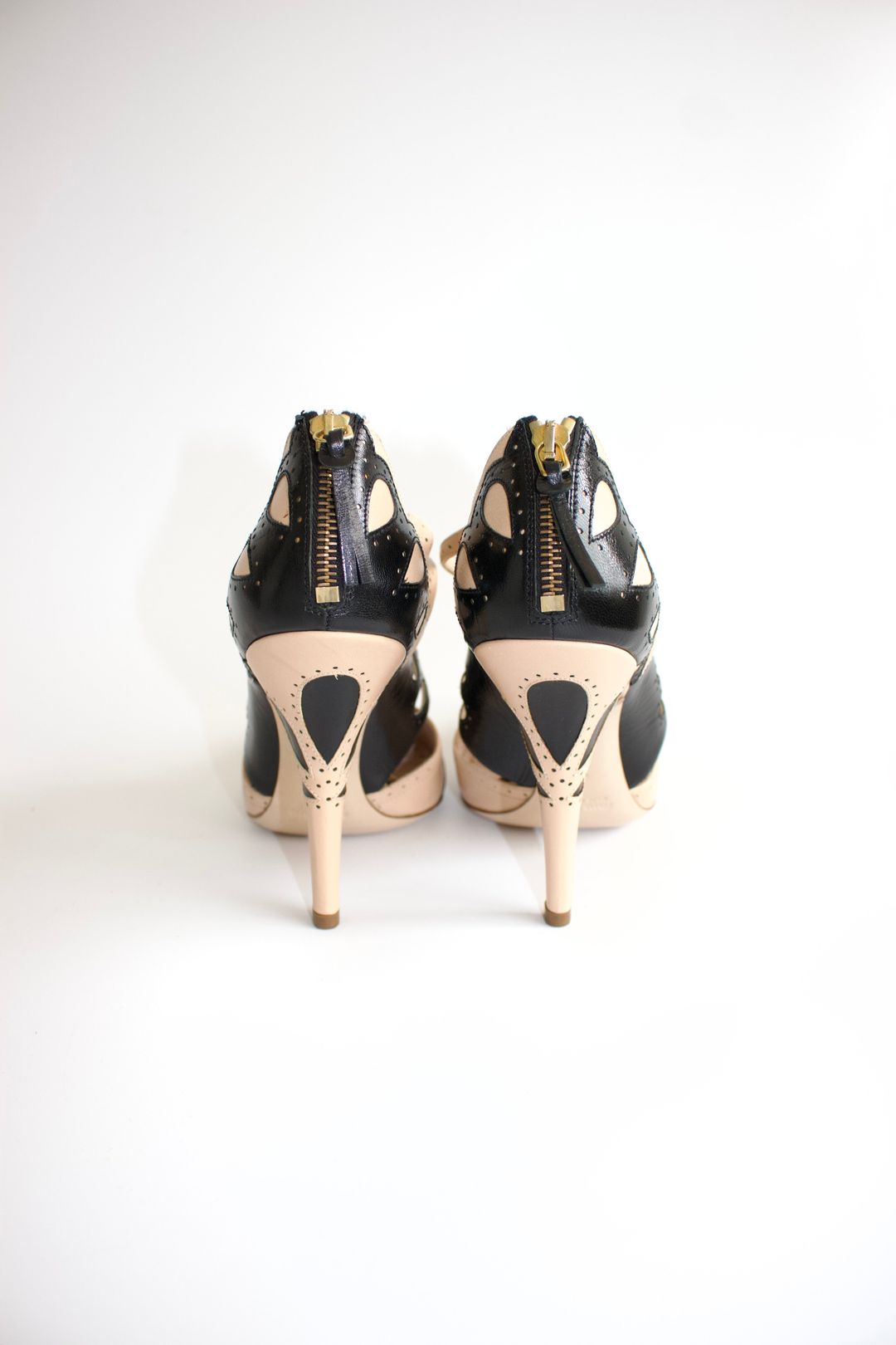 Thumbnail abe5466d-1a48-4754-8310-8c0a6acfd963