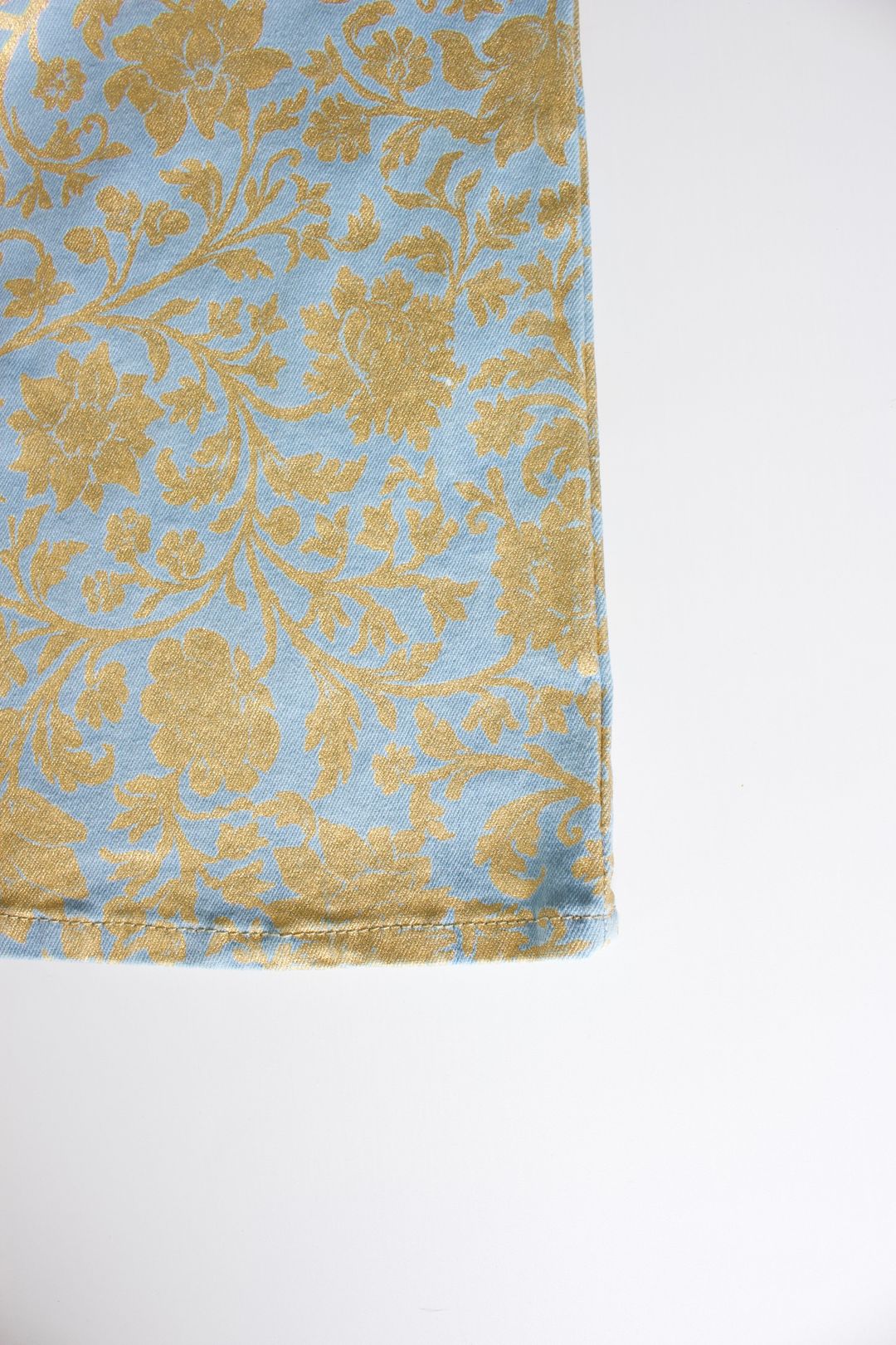 Thumbnail 5616c227-a424-45e5-b1e5-f979204d35f4