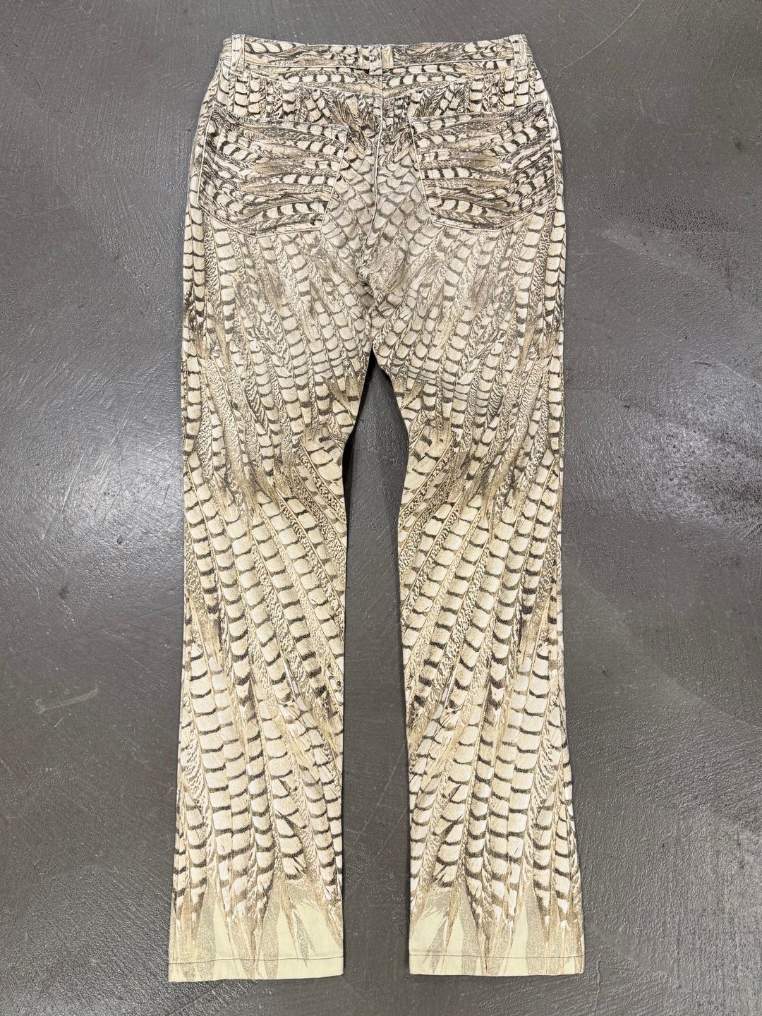 Thumbnail 57f90c4b-a182-4056-84ab-2ab09c5d78e0