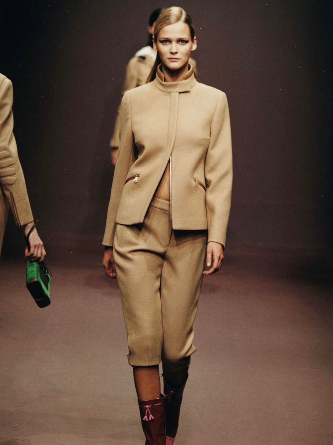 Thumbnail 6d3739ab-47b2-4913-9db0-d3c69de52fdf