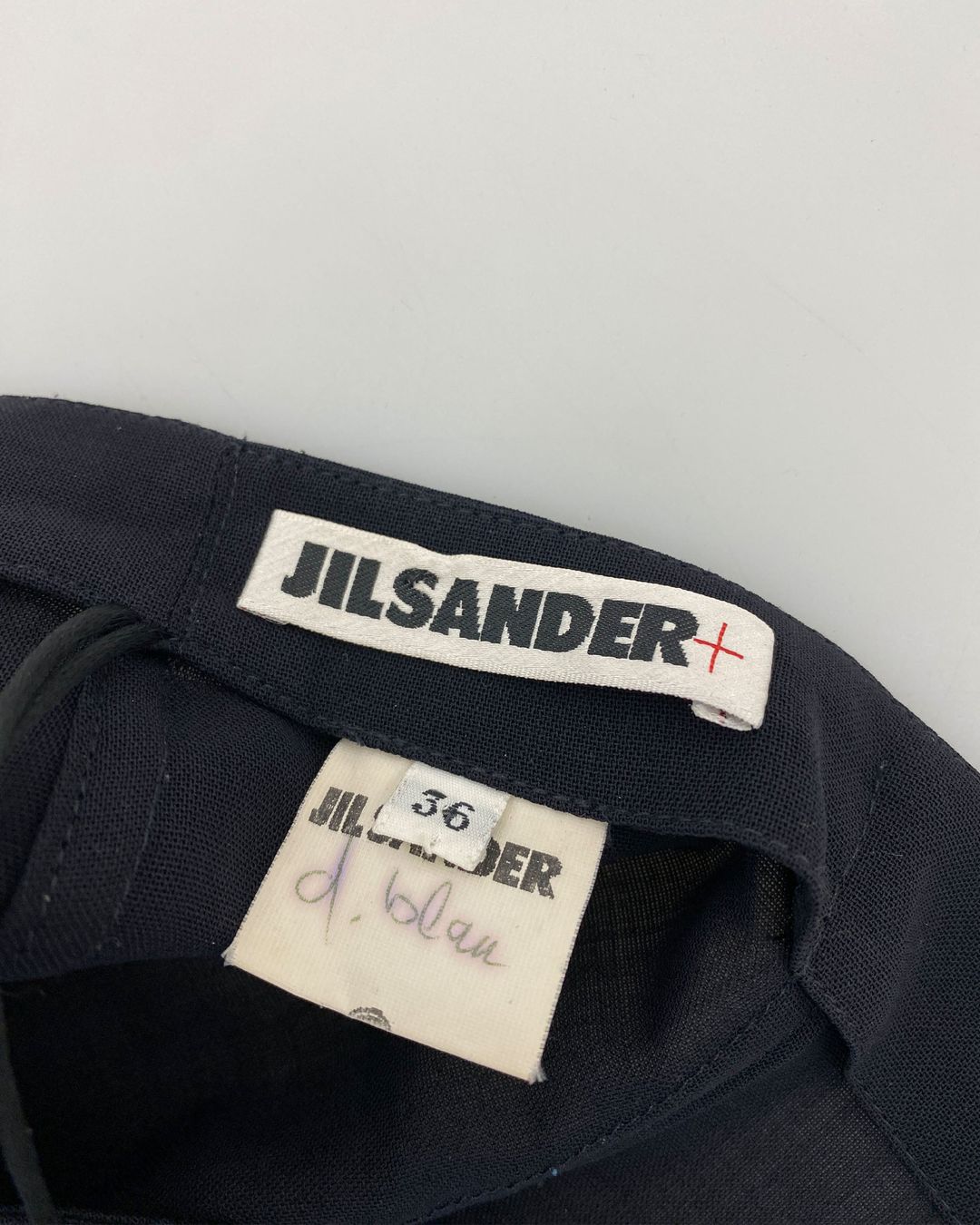 Thumbnail 329ad3dc-2ed6-4a0c-b03d-be4cea89b144