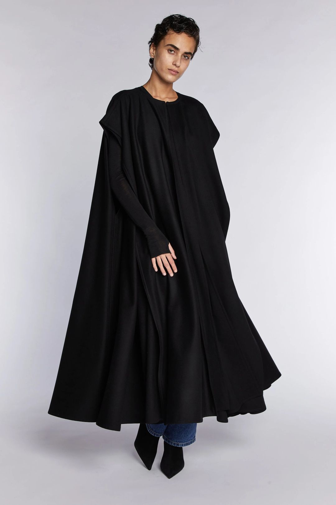 Jean-Louis Scherrer Haute Couture Cape 1970s by Jean Louis Scherrer in size ONE SIZE from COATS & JACKETS category