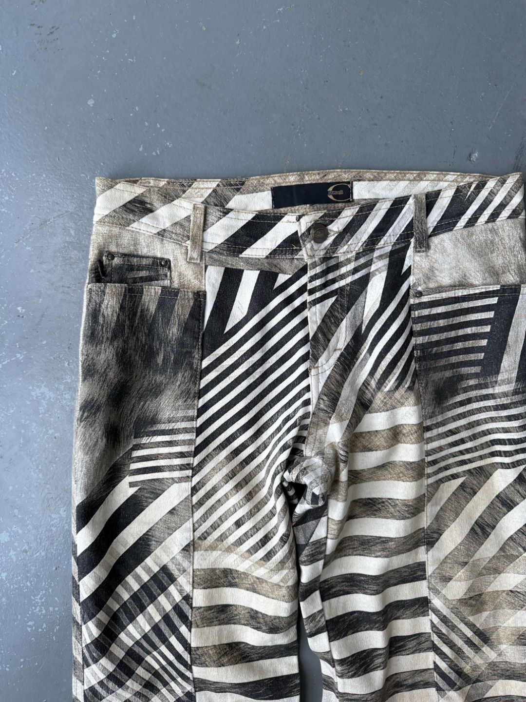 Thumbnail 2b406c49-7733-4756-9a49-99248892d029