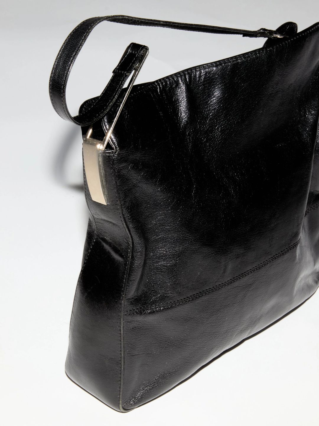 Thumbnail 3b9dd110-b6aa-4b51-adc5-61624411d4e5